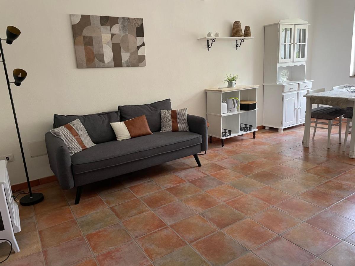 Ucuppu Appartamenti Carloforte  Exteriör bild