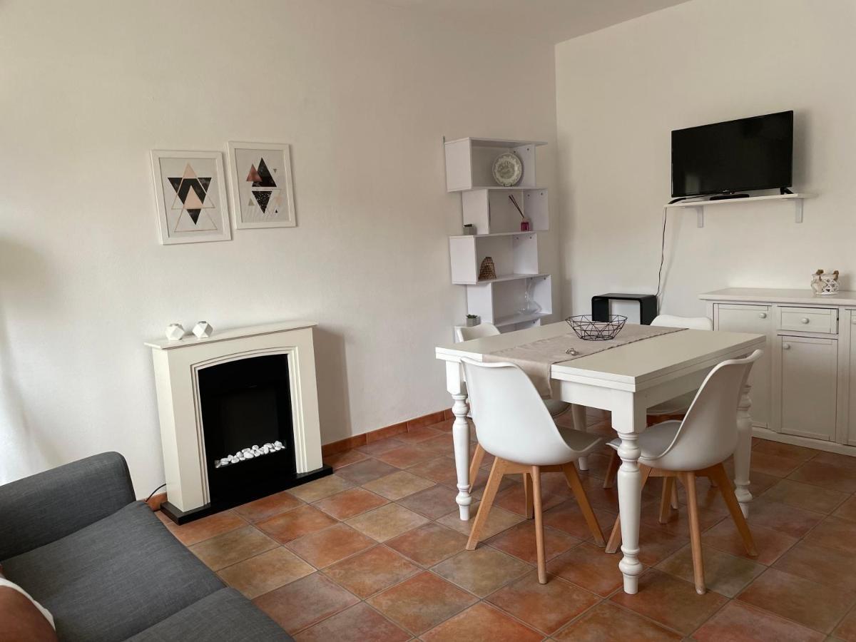 Ucuppu Appartamenti Carloforte  Exteriör bild